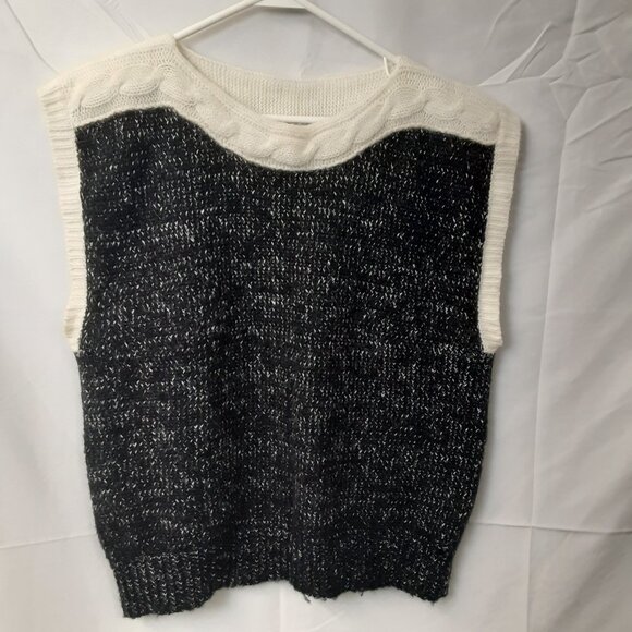 Personal II Sleeveless Knit Sweater Angora Blend Pullover Black/White Soft - Picture 1 of 7